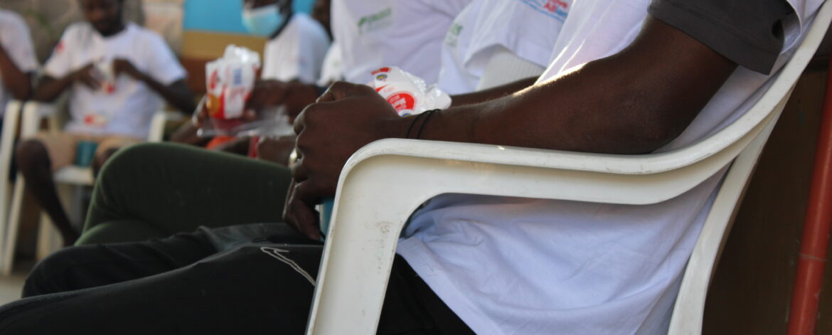 Alvaro_Actividade de Mafalala_2024 Alvaro fotografado em parte, enquanto decorria actividade no centro comunitario de pessoas que usam drogas na mafalala em 2023.